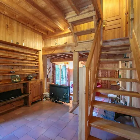 Sainte-foy-l'argentiere Chalet Sleeps 6 Chalet