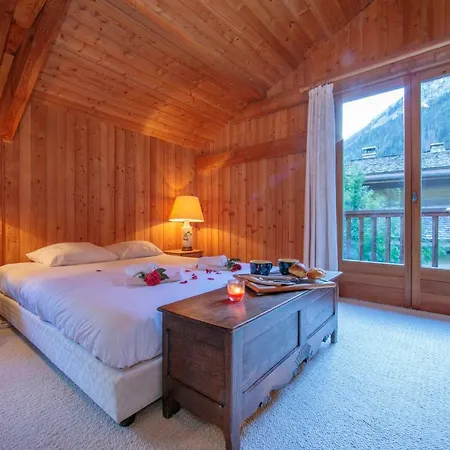 Chalet Sainte-foy-l'argentiere Chalet Sleeps 6