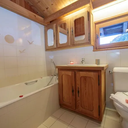Sainte-foy-l'argentiere Chalet Sleeps 6