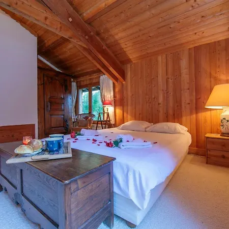 Chalet Sainte-foy-l'argentiere Chalet Sleeps 6